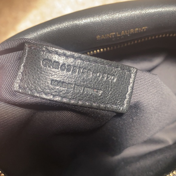 Saint Laurent Medium Niki Leather Bag - Picture 10 of 16